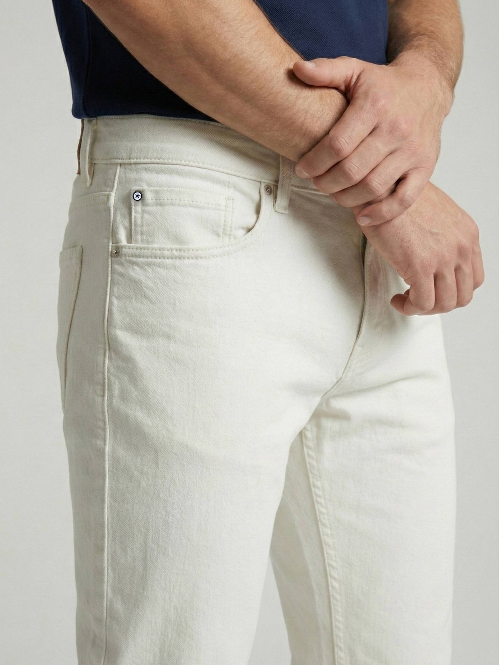 Celio* Men Off White Solid Slim Fit Cotton Jeans