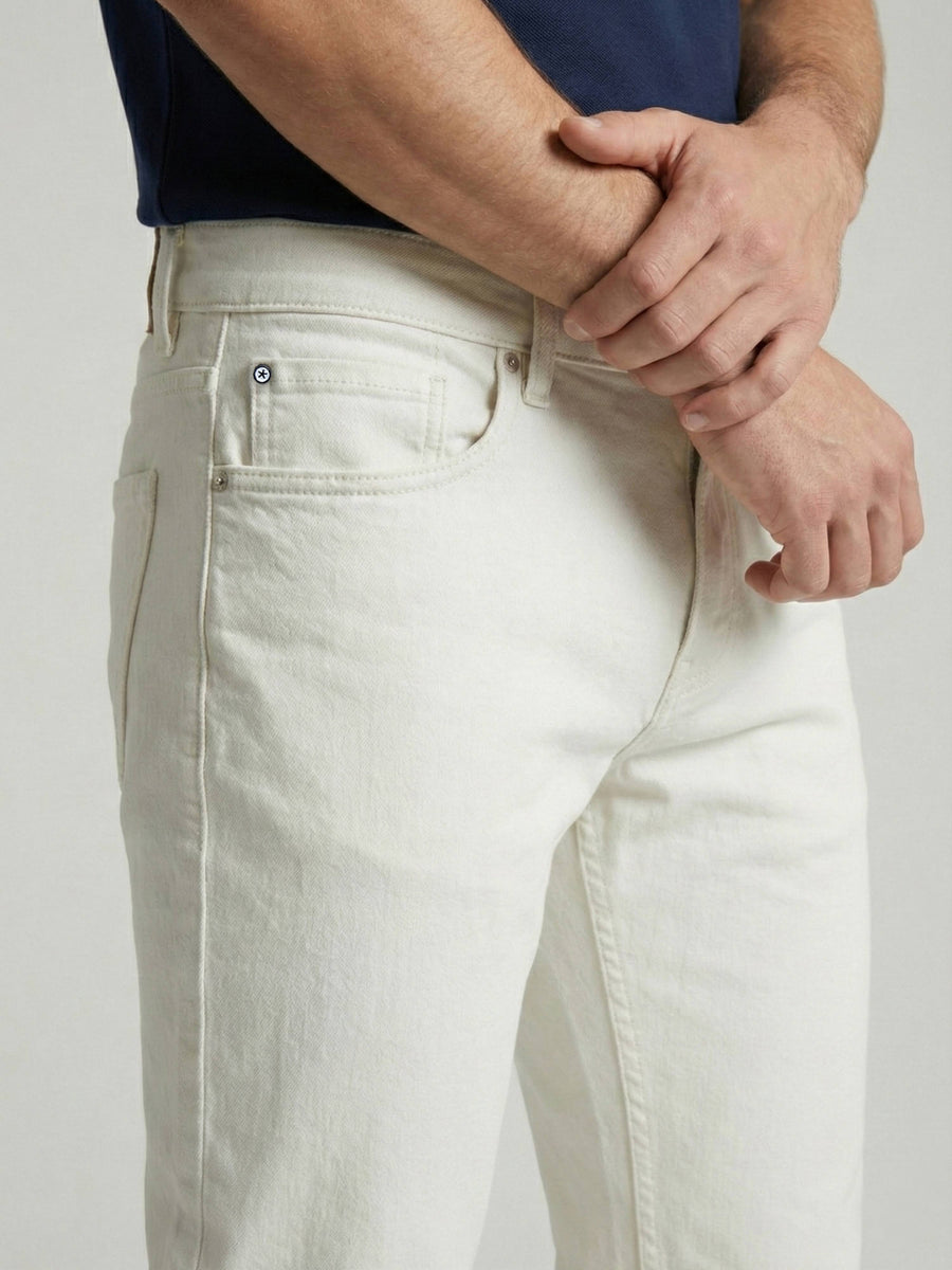 Celio* Men Off White Solid Slim Fit Cotton Jeans