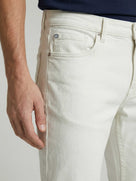 Celio* Men Off White Solid Slim Fit Cotton Jeans