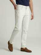 Celio* Men Off White Solid Slim Fit Cotton Jeans