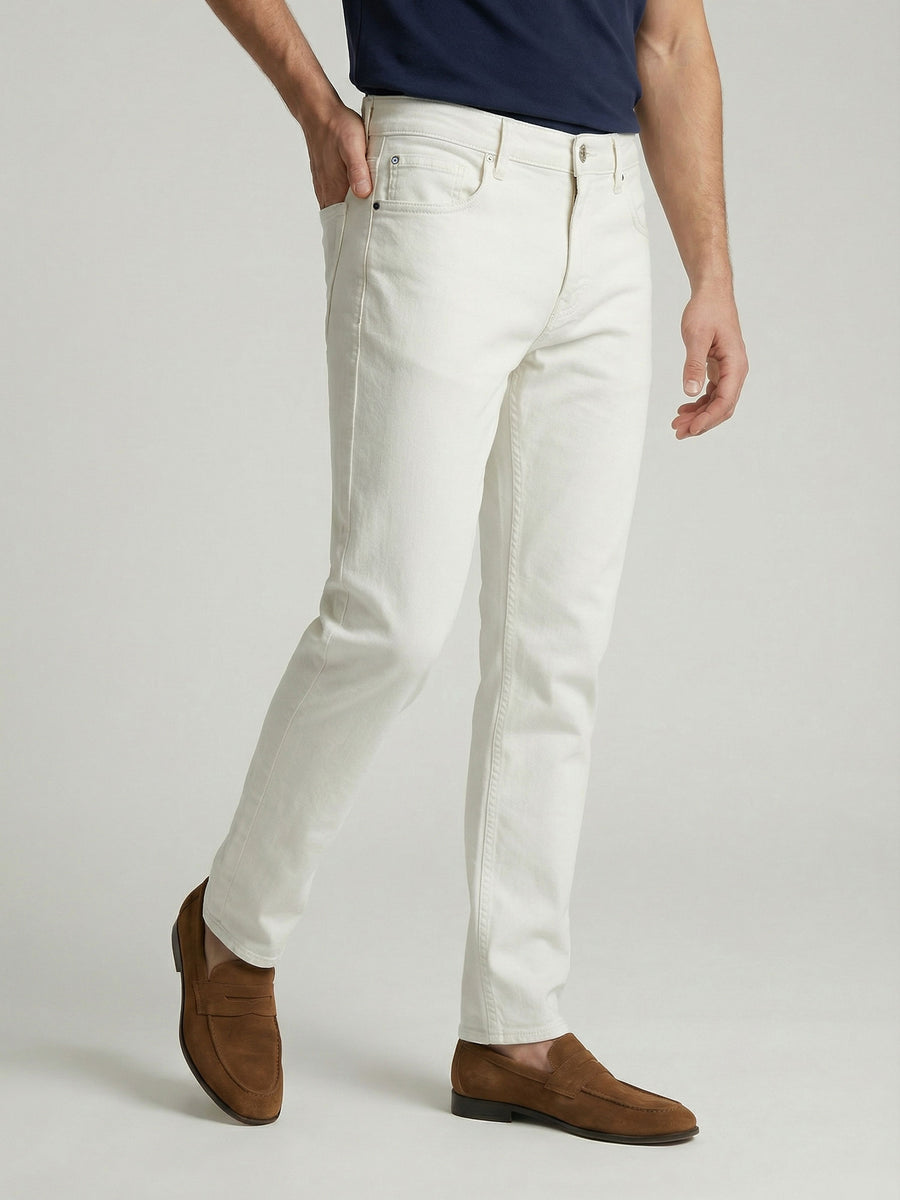 Celio* Men Off White Solid Slim Fit Cotton Jeans