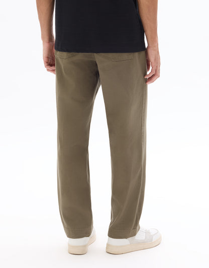 Celio Men Olive Solid Straight Fit Cotton Trousers