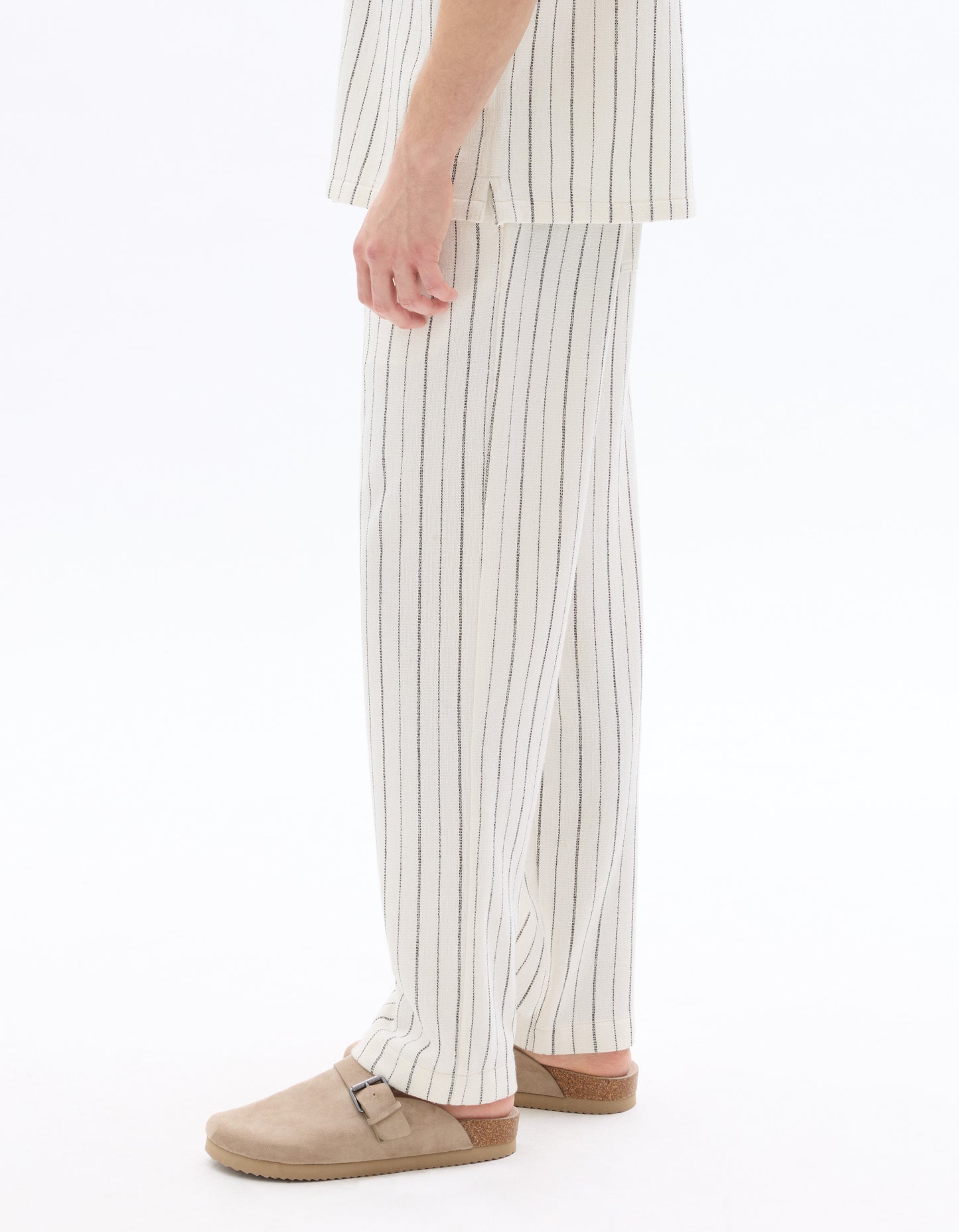 Celio Men Off White Striped Loose Fit Polyester Trousers