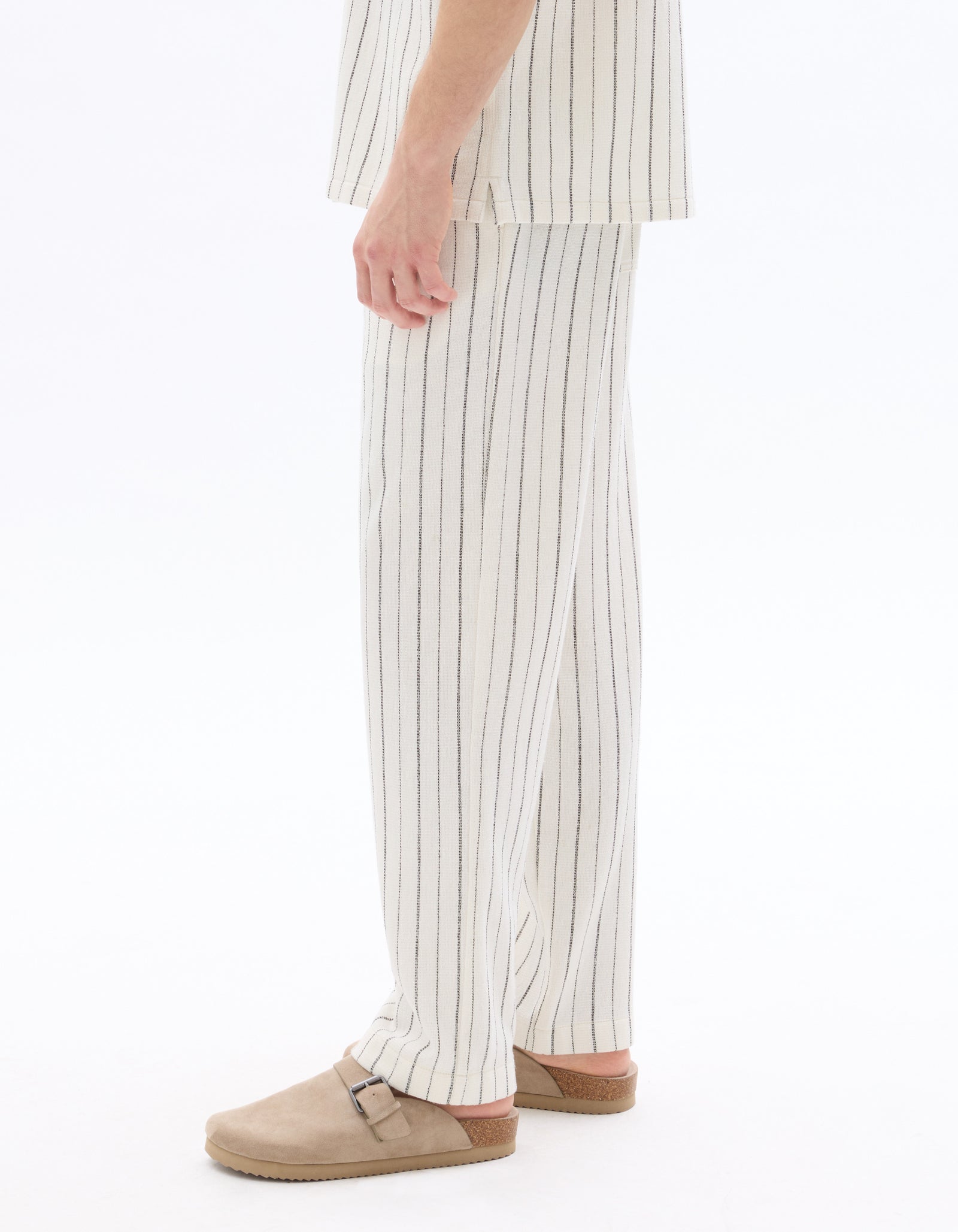 Celio Men Off White Striped Loose Fit Polyester Trousers