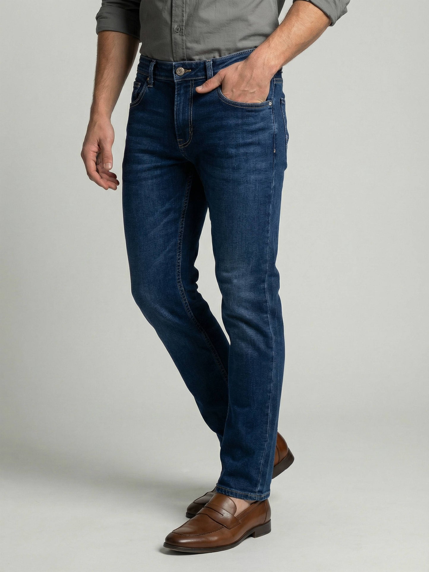 Celio* Men Blue Solid Straight Fit Cotton Jeans