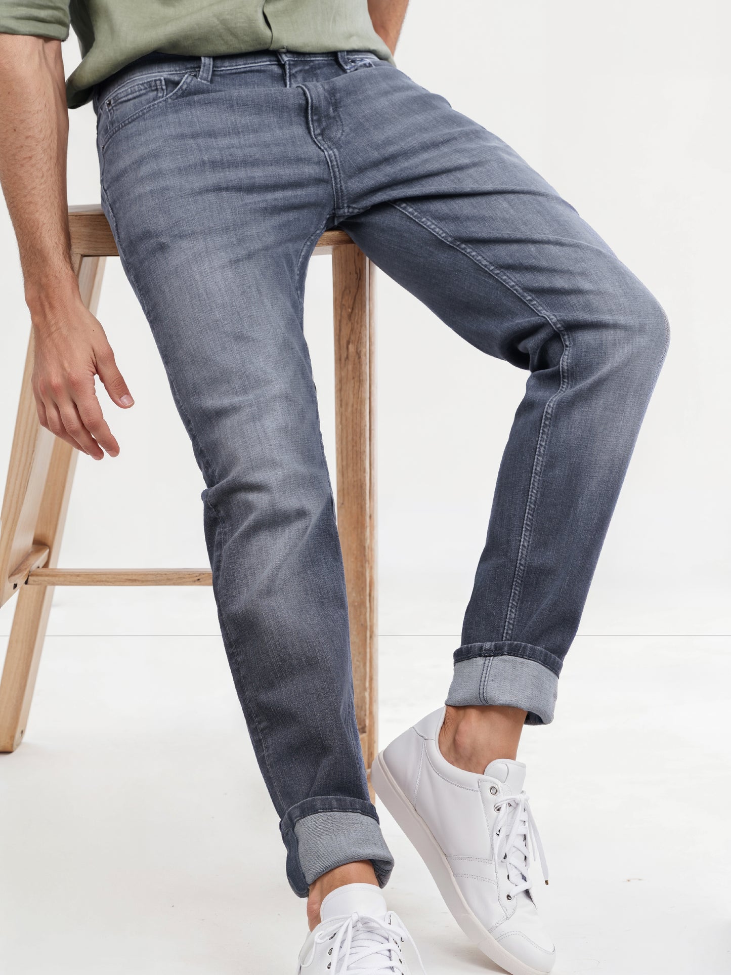 Celio* Cotton-Blend Slim Fit Grey Jean