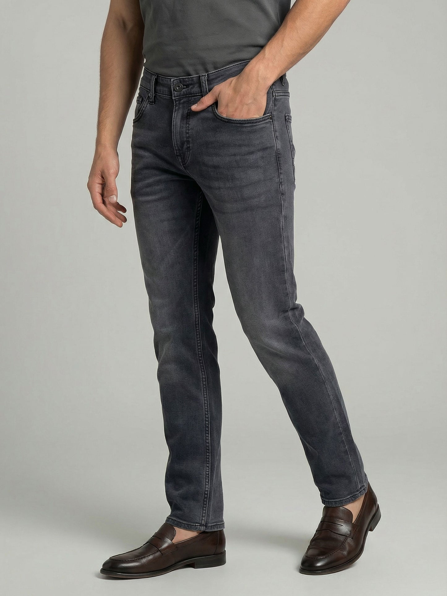 Celio* Men Grey Solid Straight Fit Cotton Jeans