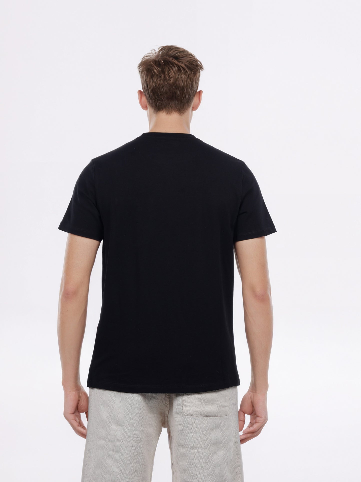 Celio* Men Black Solid Regular Fit Cotton T-Shirt