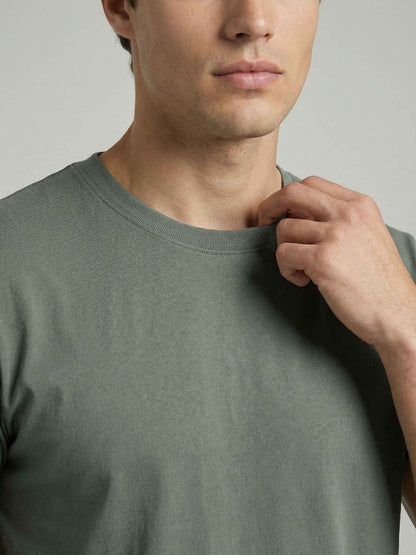 Celio* Men Green Solid Straight Fit Cotton T-Shirts