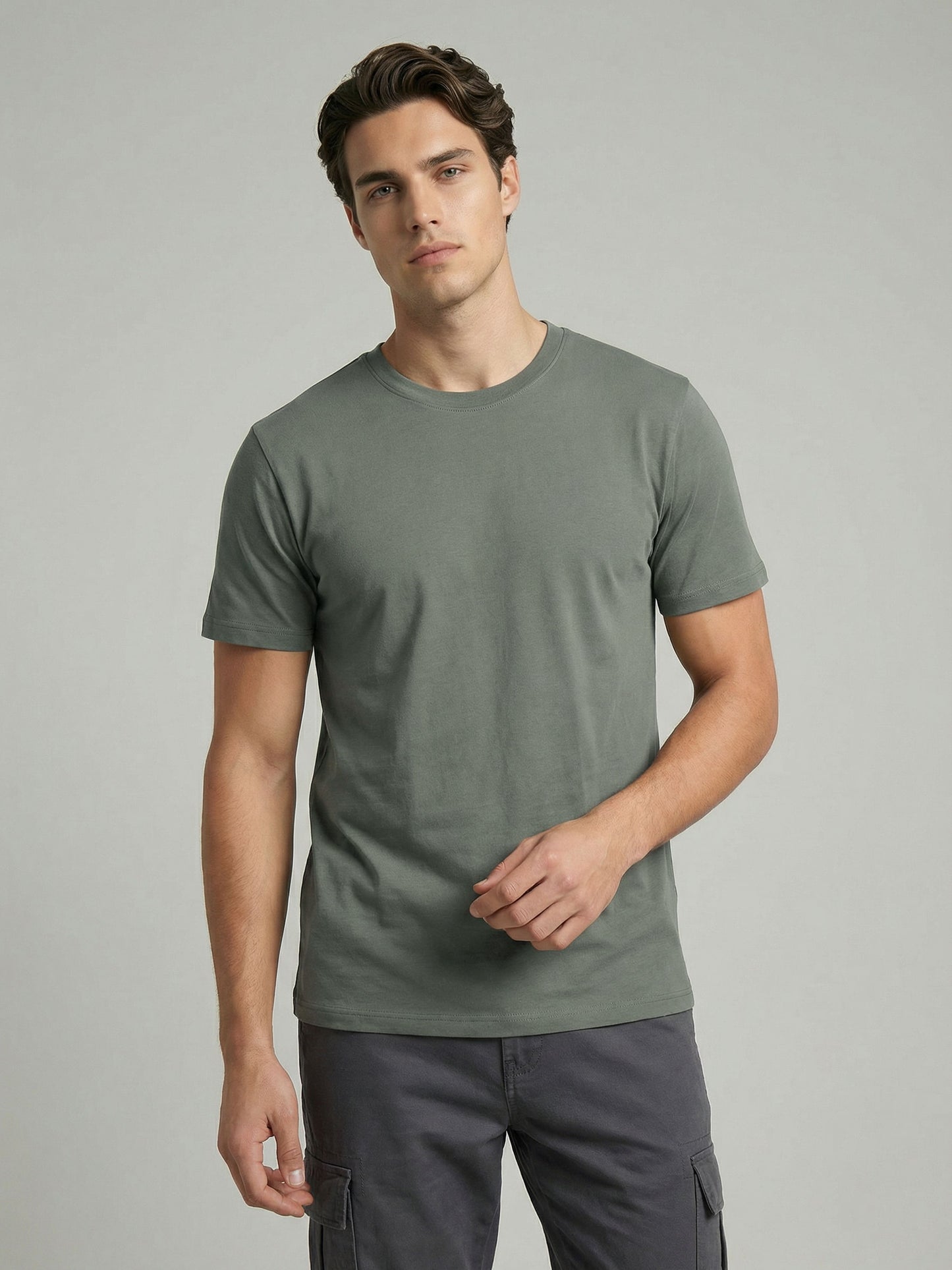 Celio* Men Green Solid Straight Fit Cotton T-Shirts