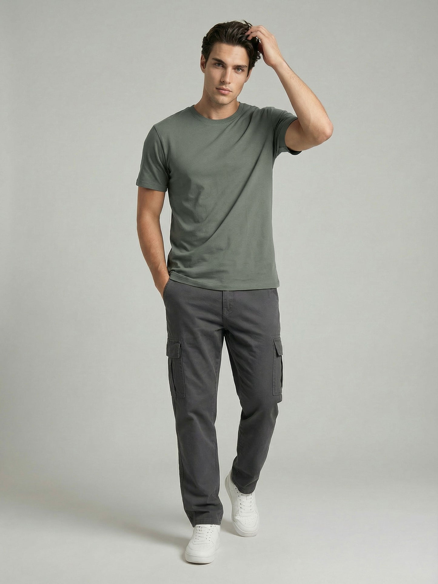 Celio* Men Green Solid Straight Fit Cotton T-Shirts
