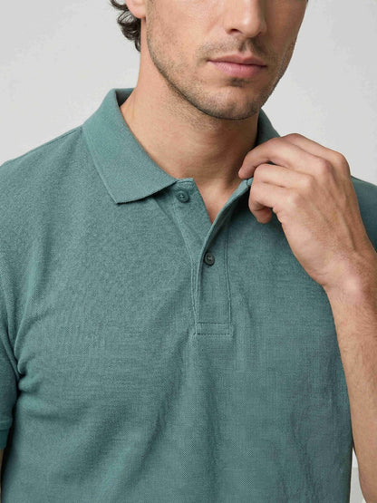 Celio Men Green Solid Regular Fit Cotton T-Shirts