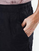 Celio* Linen-Blend Regular Fit Black Shorts
