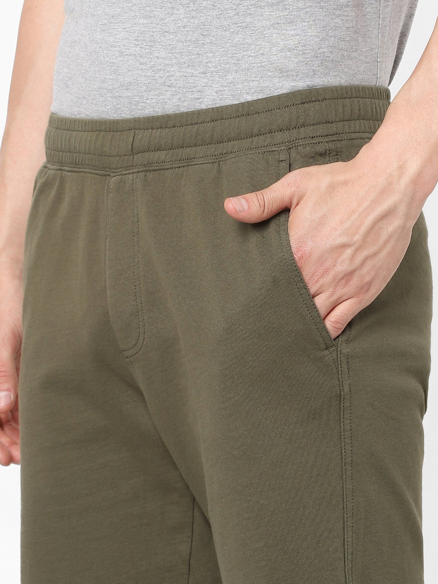 Celio* Men Green Solid Regular Fit Cotton Shorts