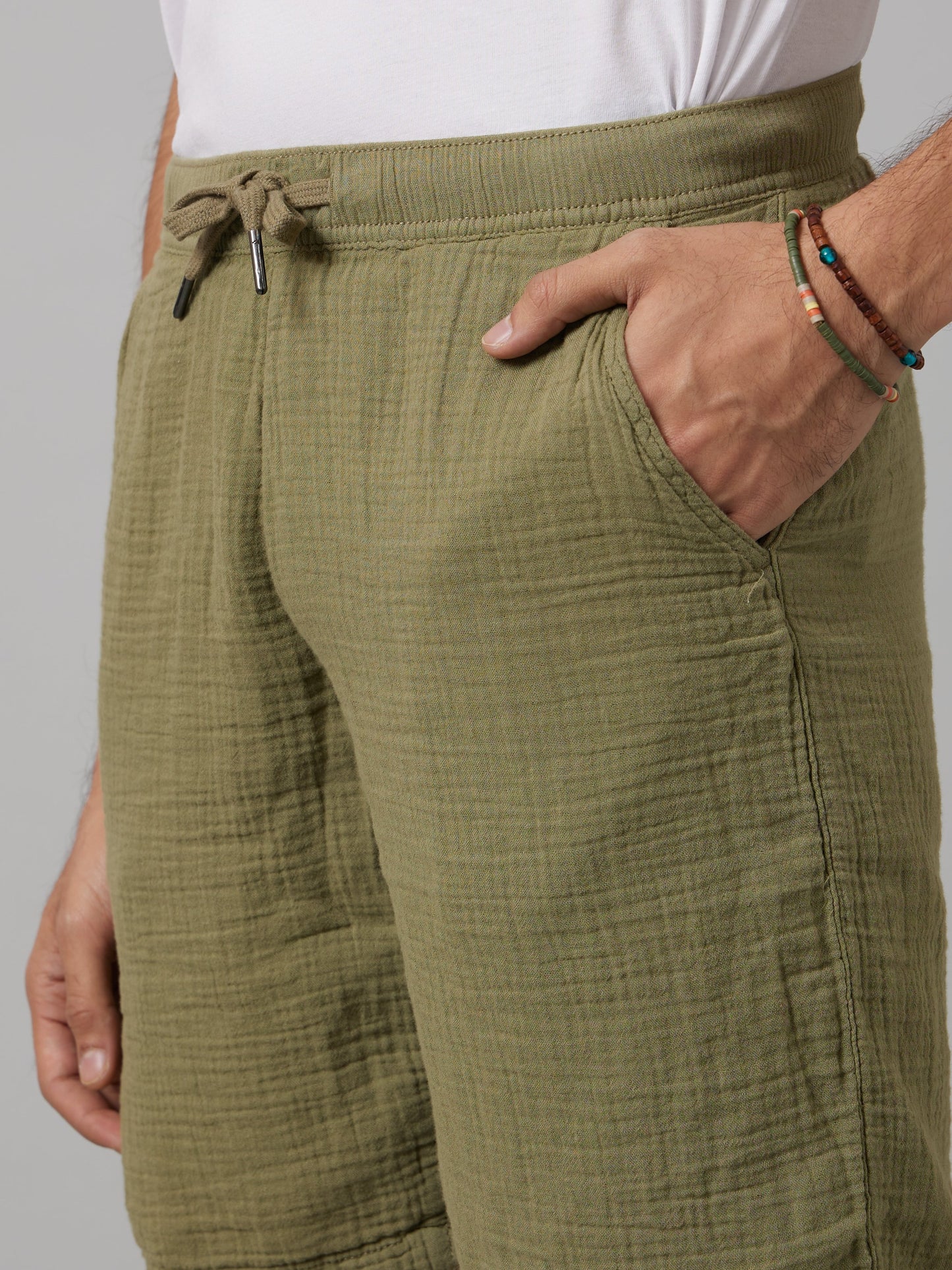 Celio* Men Olive Solid Regular Fit Cotton Shorts