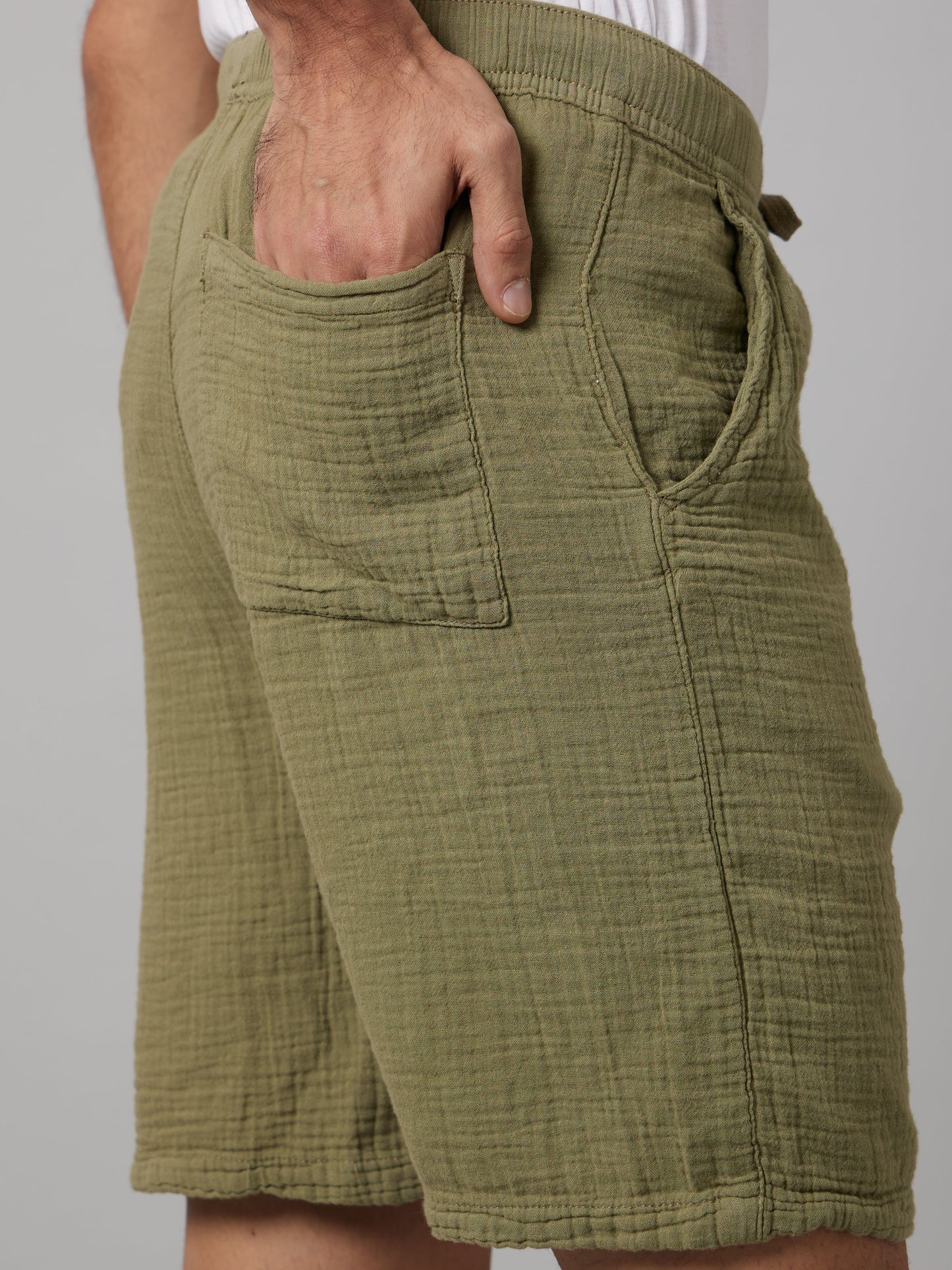 Celio* Men Olive Solid Regular Fit Cotton Shorts