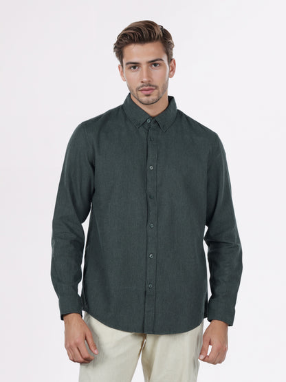 Celio* Men Olive Solid Regular Fit Cotton Shirts