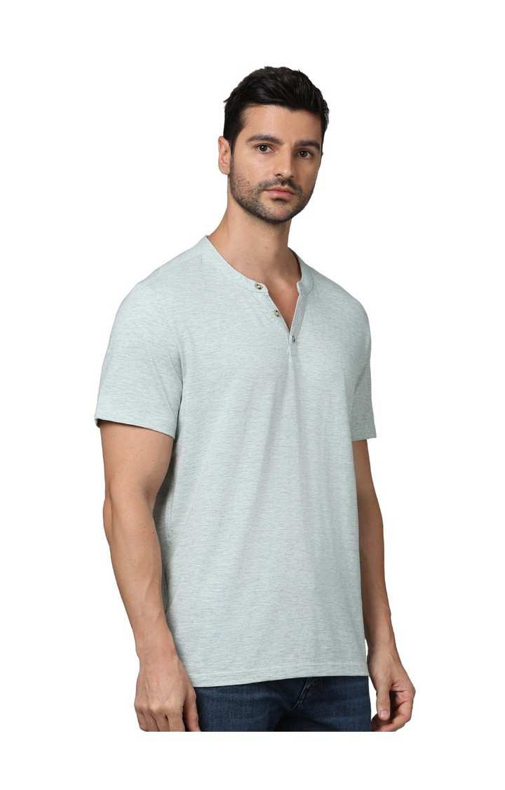 Celio* Solid Regular Fit Cotton Green T-Shirt