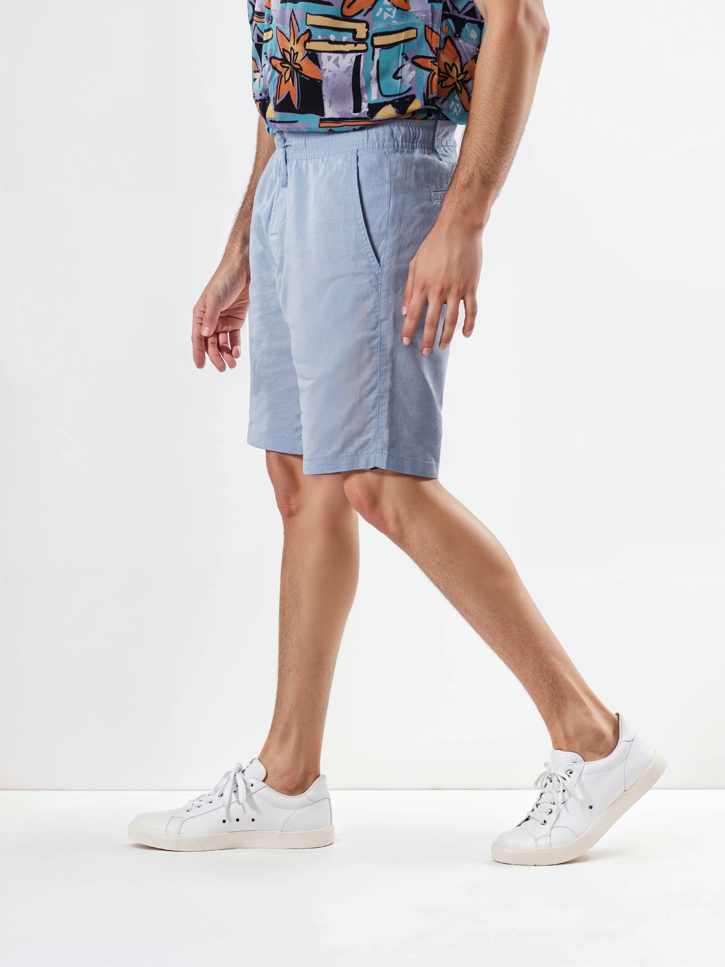 Celio* Linen-Blend Regular Fit Light Blue Shorts