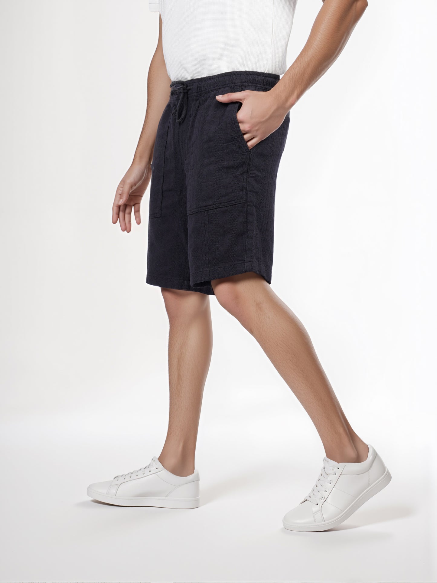 Celio* Men Black Solid Regular Fit Cotton Bermuda