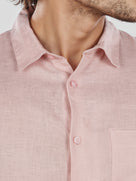 Celio* Regular Fit Solid Men Linen Pink Shirt