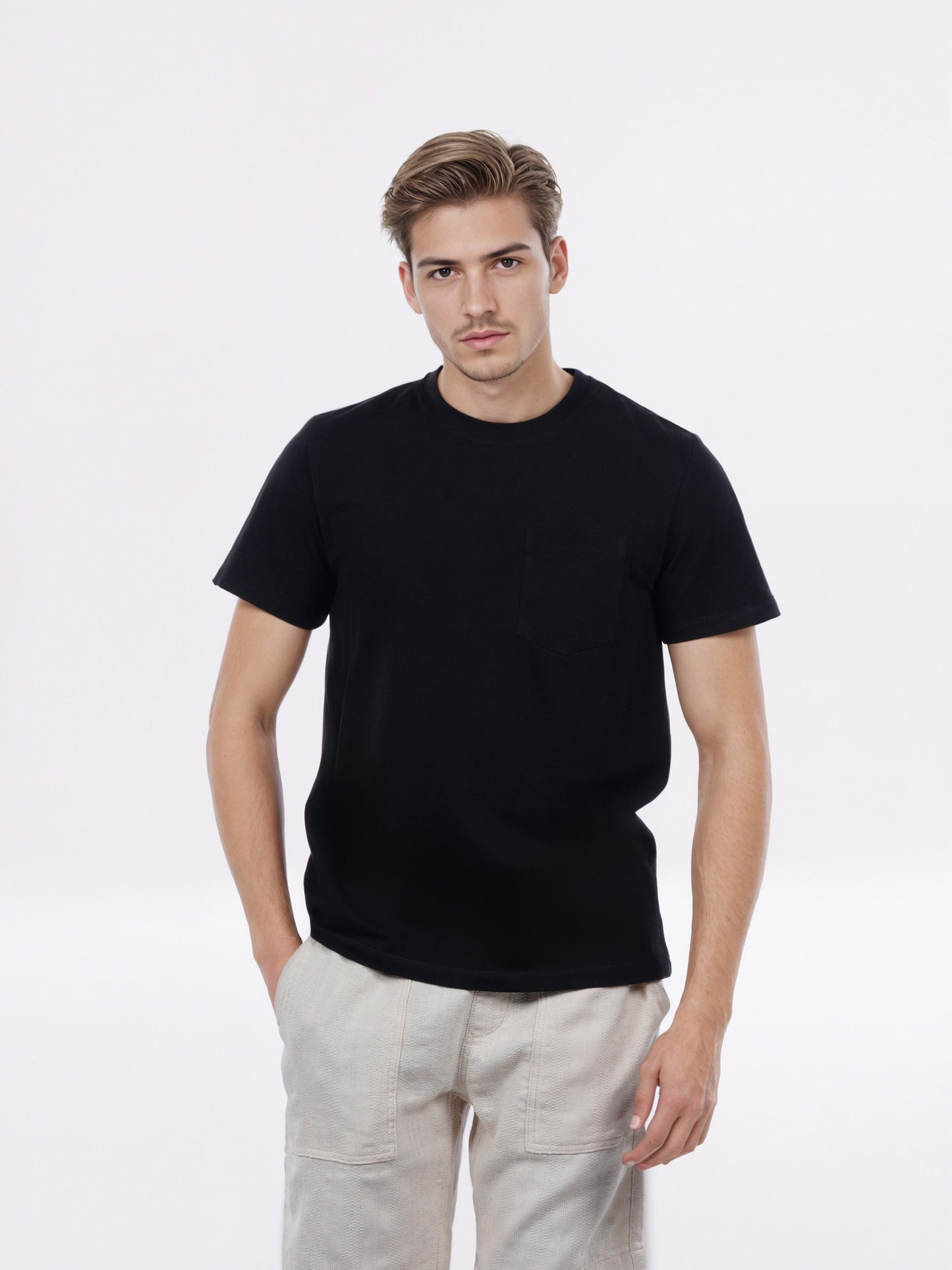 Celio* Men Black Solid Regular Fit Cotton T-Shirt