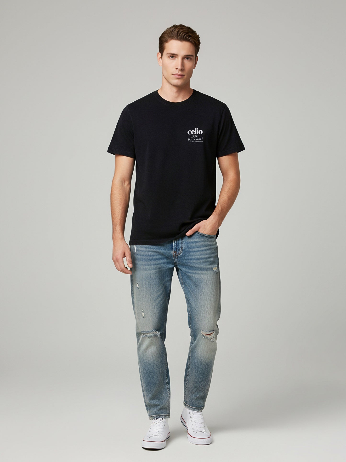 Celio* Men Black Printed Regular Fit Cotton T-Shirts