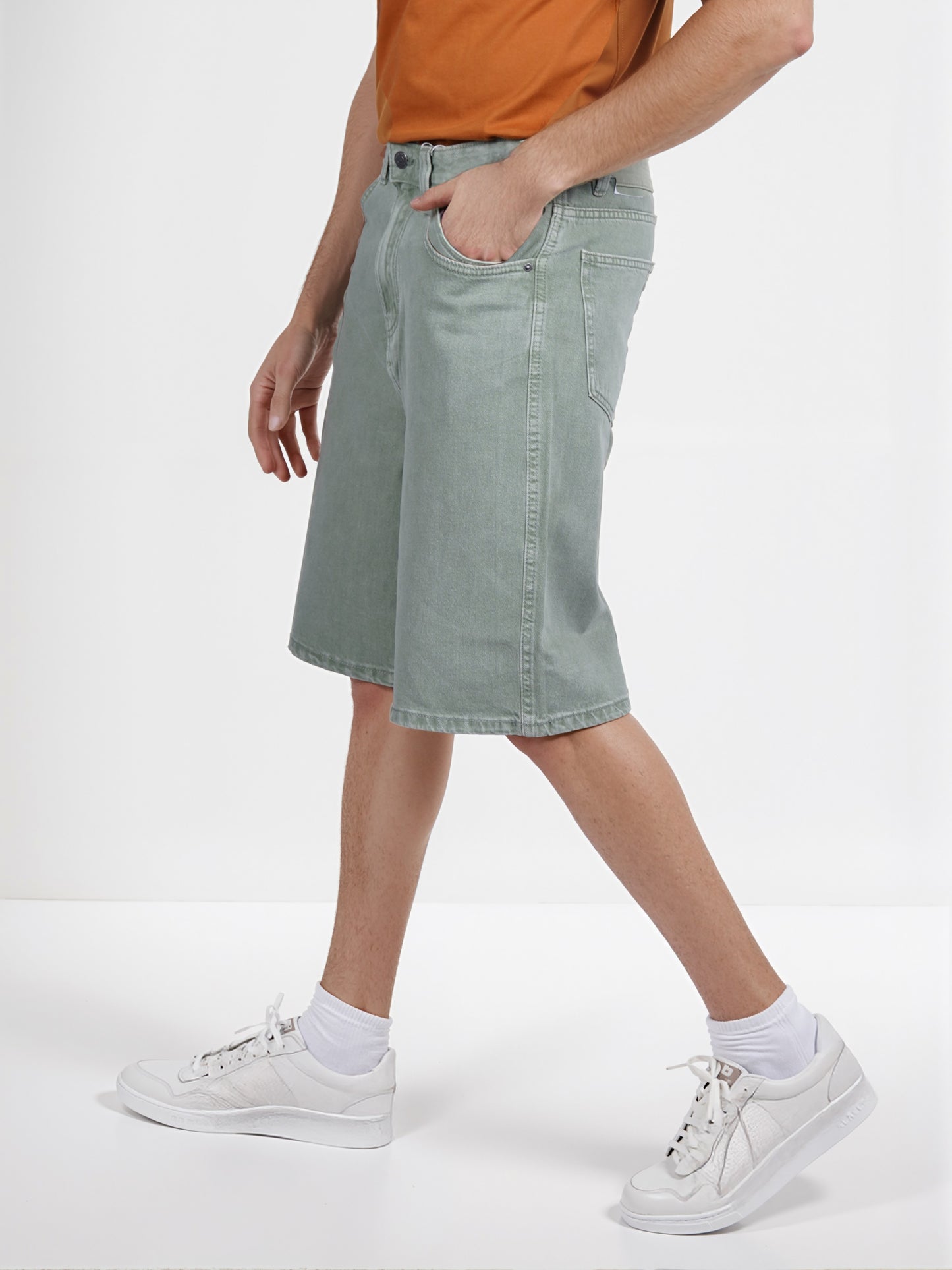 Celio* Cotton Straight Fit Olive Bermuda