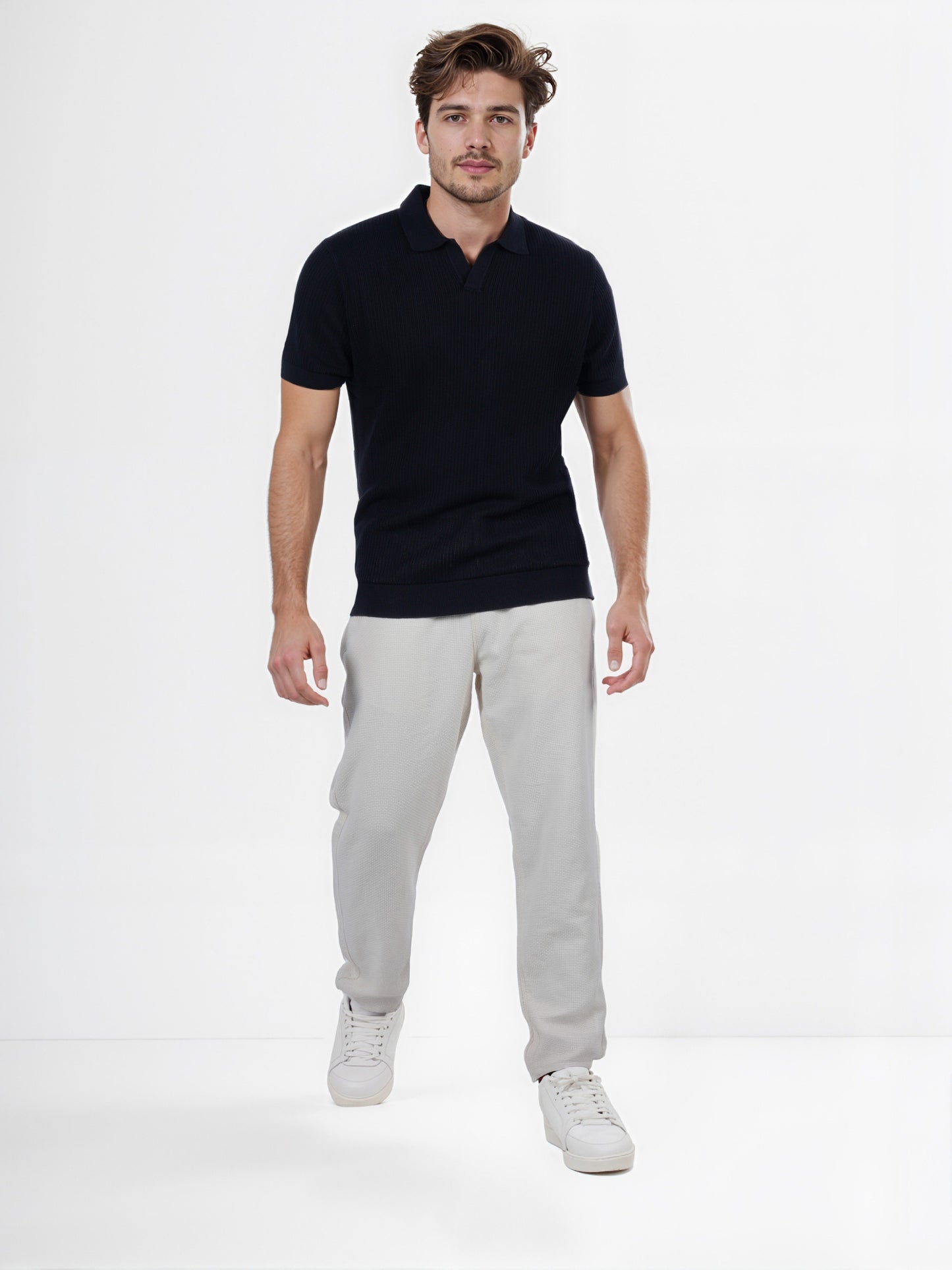 Celio* Men Black Solid Regular Fit Cotton T-Shirt