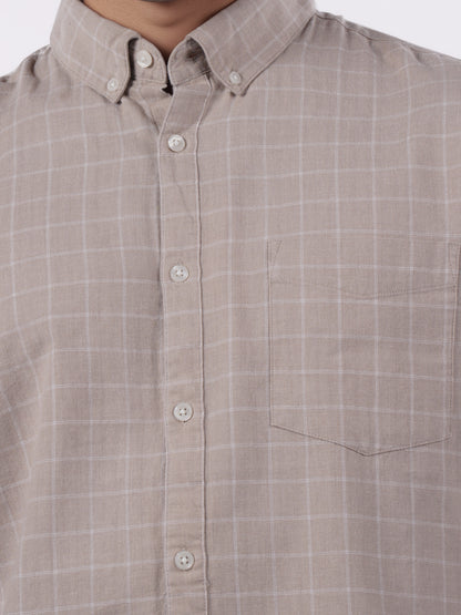 Celio* Men Beige Checked Regular Fit Cotton Shirts