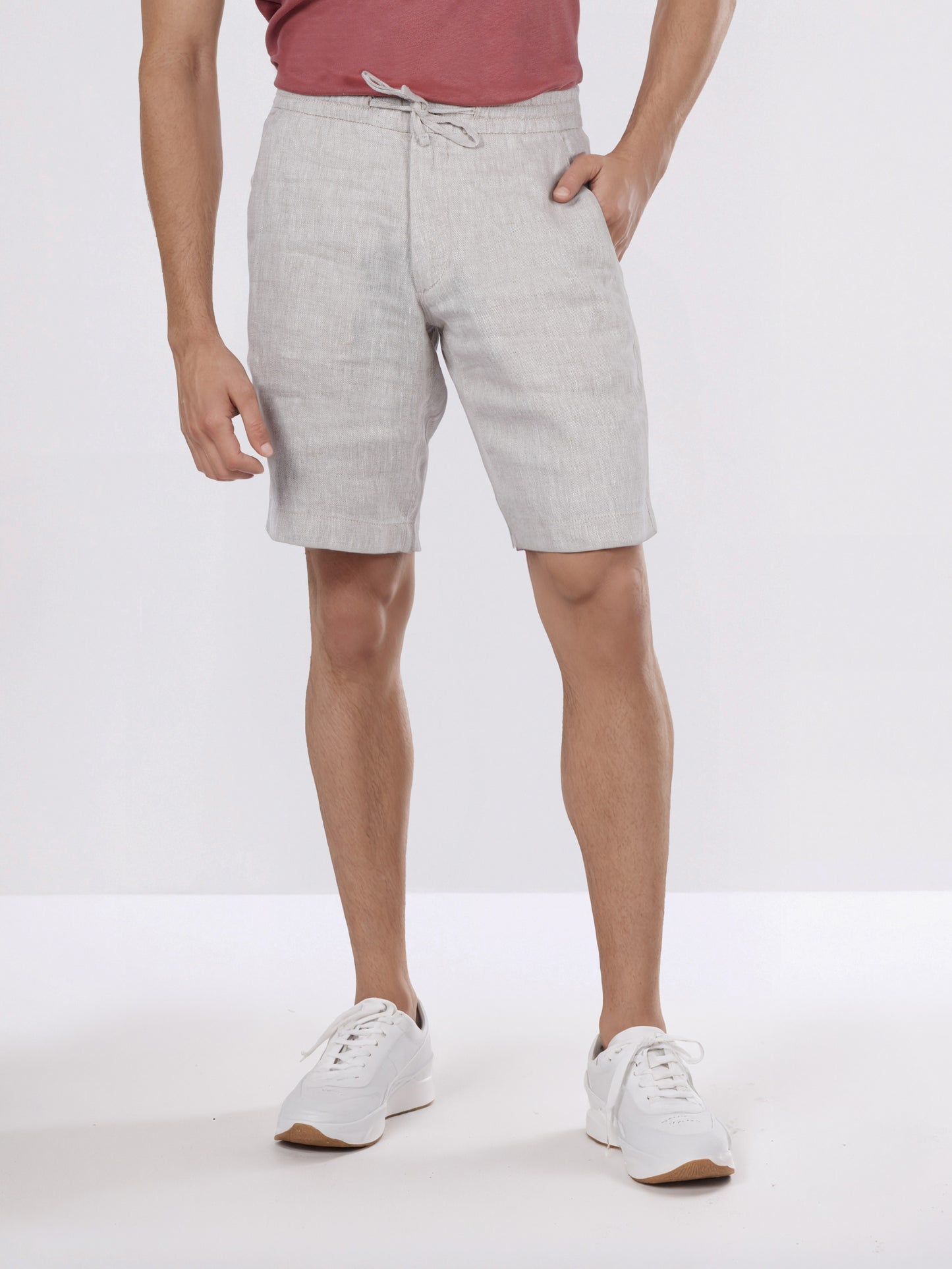 Celio* Men Beige Solid Bermuda Fit Linen Shorts