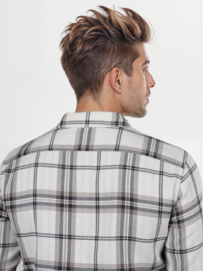 Celio* Checked Regular Fit Poly-Cotton Off White Shirts