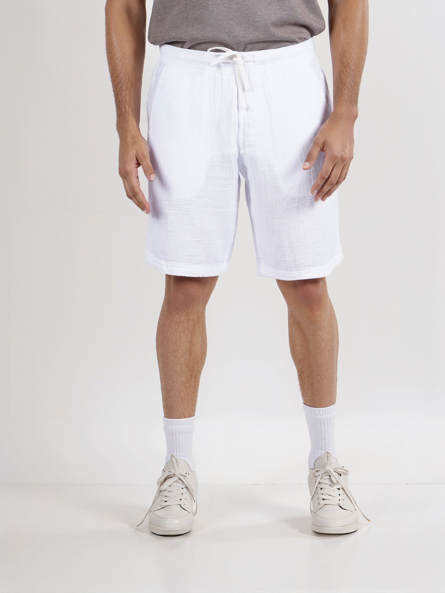 Celio* Straight Fit Cotton Solid Men White Shorts
