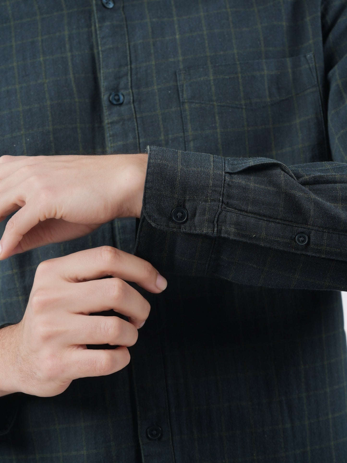 Celio* Men Green Checked Regular Fit Cotton Shirts