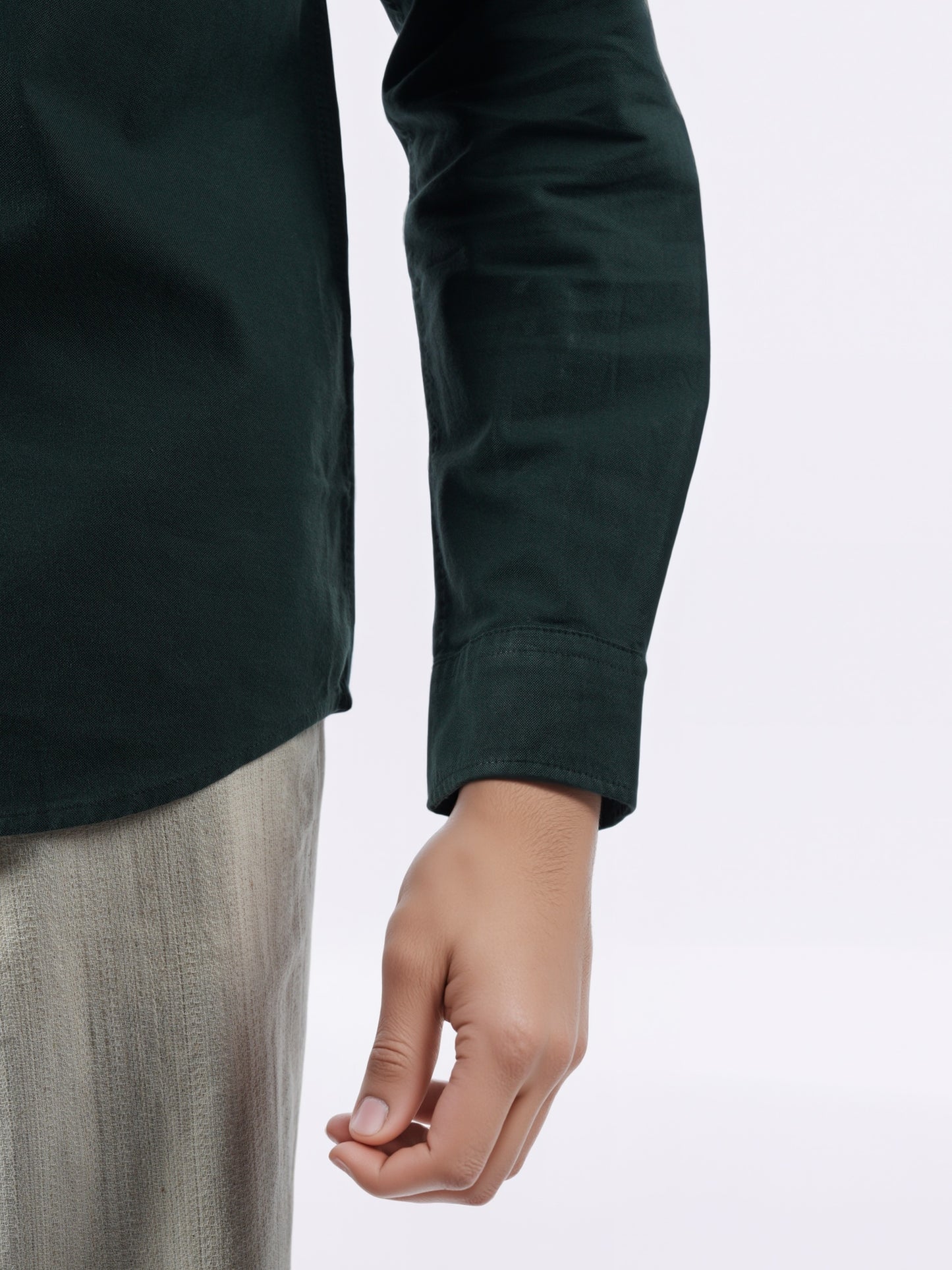 Celio* Men Olive Solid Regular Fit Cotton Shirts